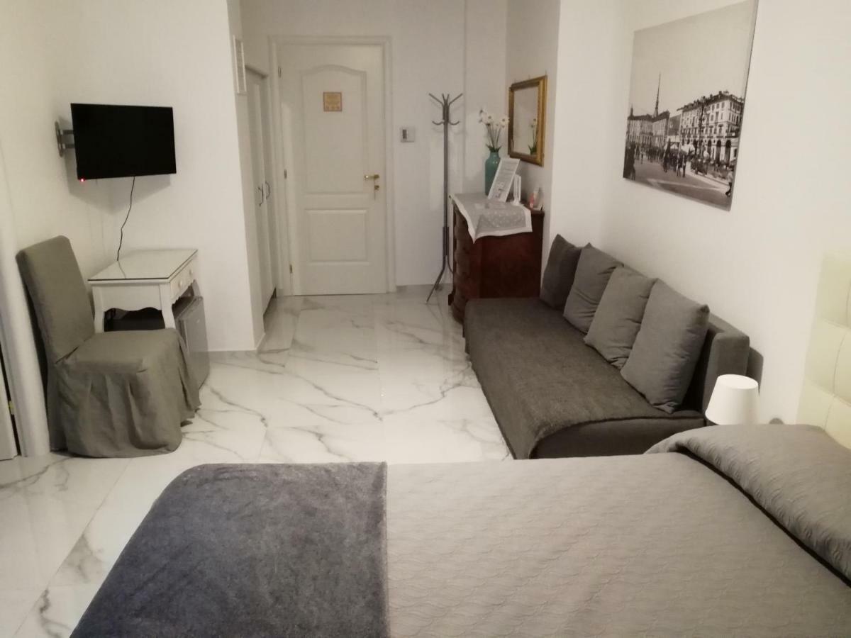 Casa Nizza 2* Turín